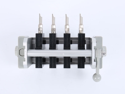 HH2019A單相偏心輪背出線(xiàn)表座（4滑塊-120、125孔距，M6-螺桿）