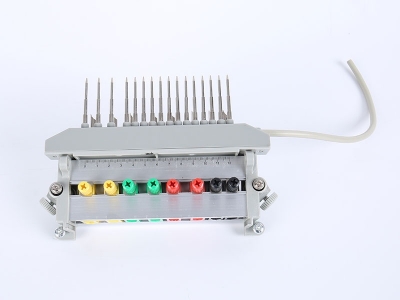 HH2018A三相鋁合金背出線(xiàn)直接式表座帶輔助端子（8滑塊,165孔距，M8螺桿）